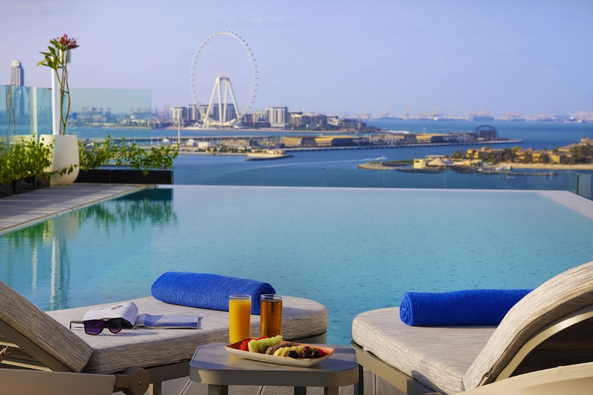 Tumbi Hotel Dubai The Palm, Tapestry Collection by Hilton 3