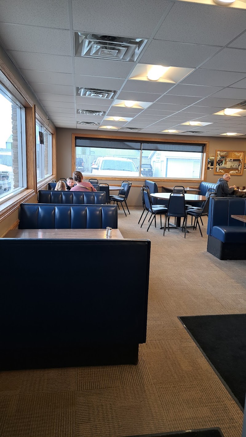 M.C.'s Country Cafe photo 4
