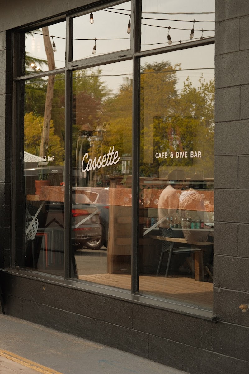 Cassette Cafe and Dive Bar photo 1