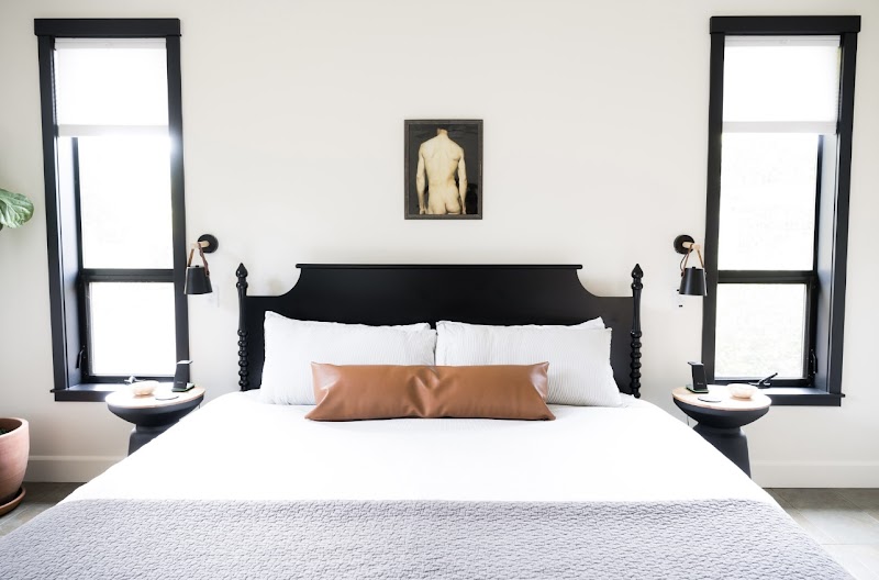 Stoney Bottom Inn and Weddings