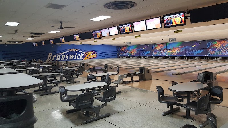 Bowlero River Grove — Bowling Alley in River Grove
