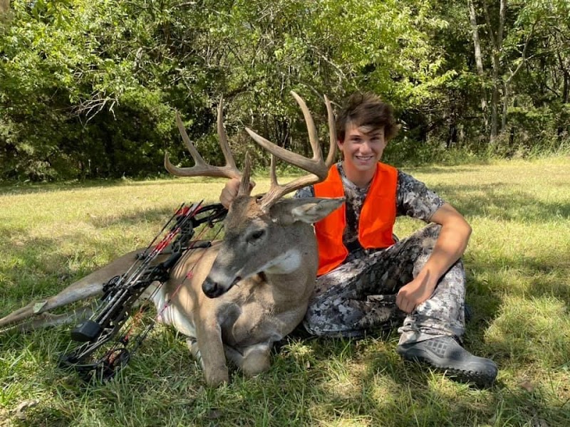 Wicked Outfitters - Photo 3