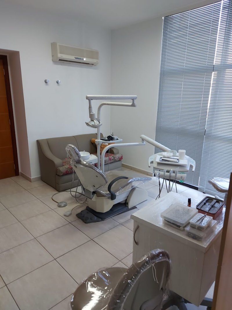 Dr. Felipe Anderson Sousa Nunes - Dentista em Ribeirão Preto - foto 2
