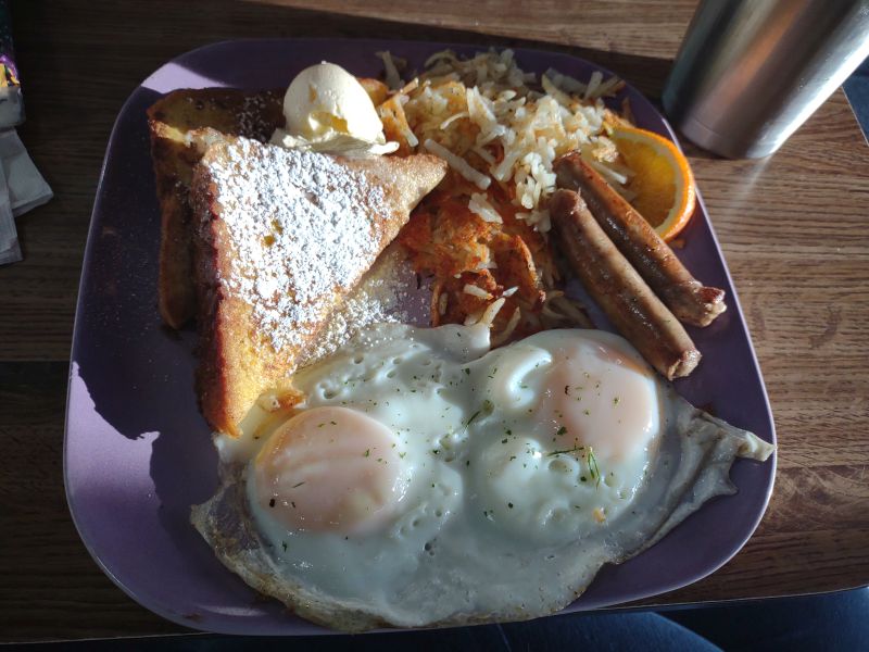 Finishline Cafe photo 4