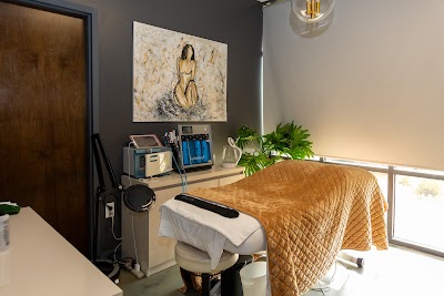 Amanda Lucker RN | Bioidentical Hormone Replacement Therapy (BHRT) for Women and Men photo 2