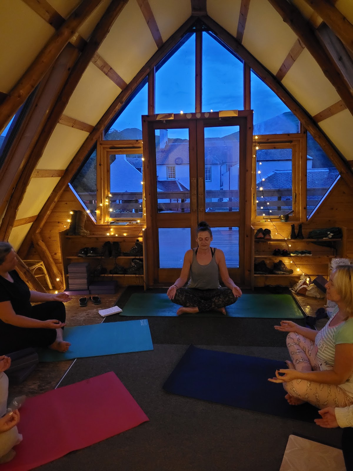 River Ayr Retreats — 4