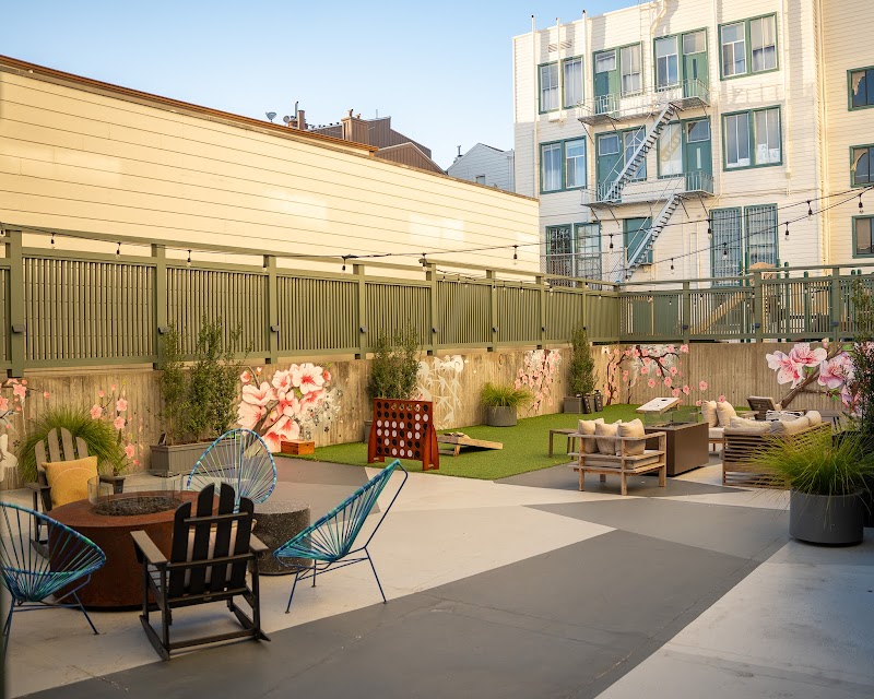 Complimentary wine socials and pet-friendly policy