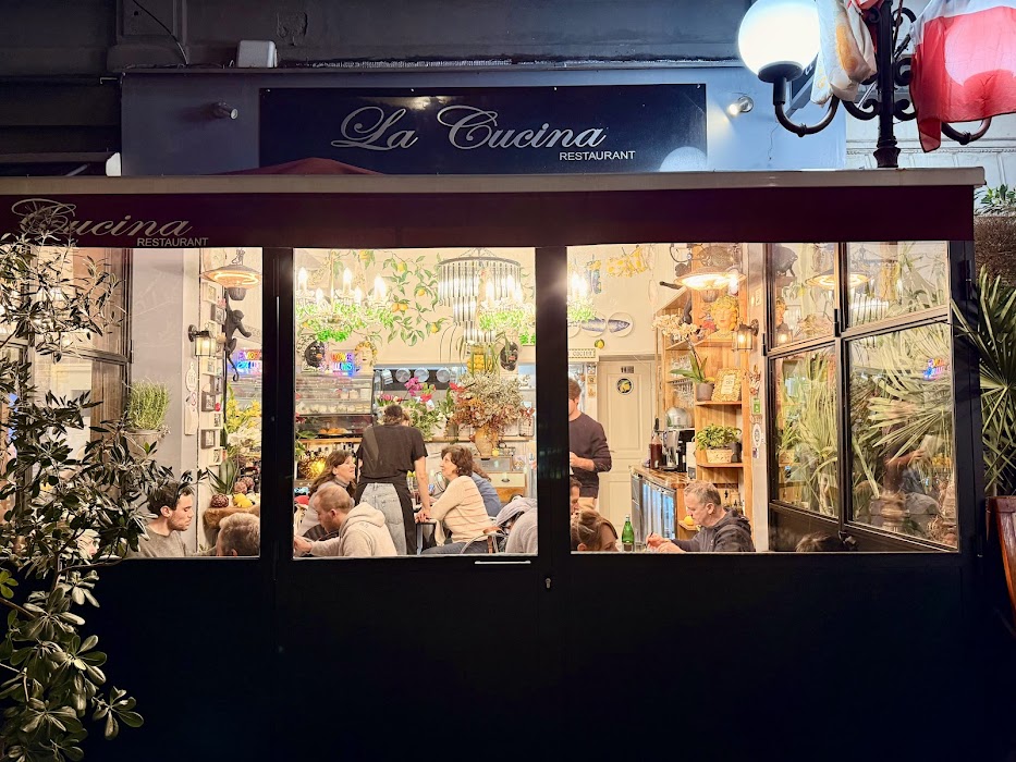 LA. CUCINA fotoğraf 1