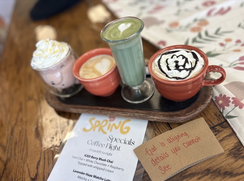 Overflow Café photo 3