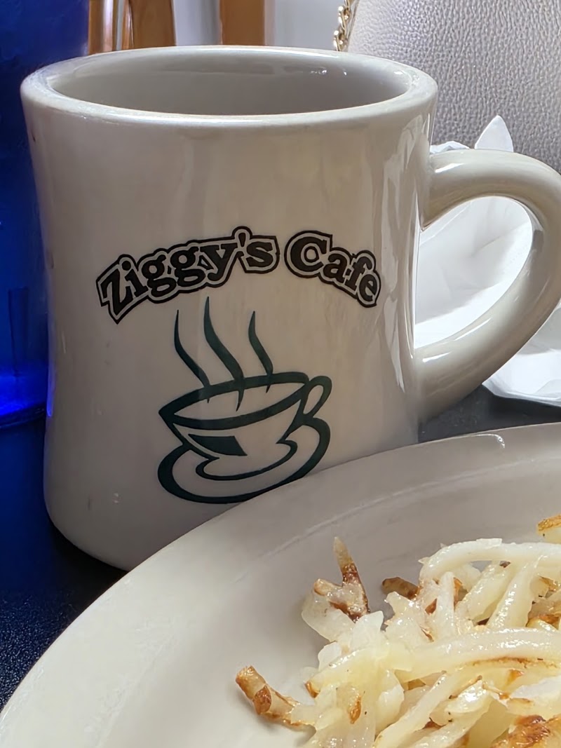 Ziggy's Cafe photo 4