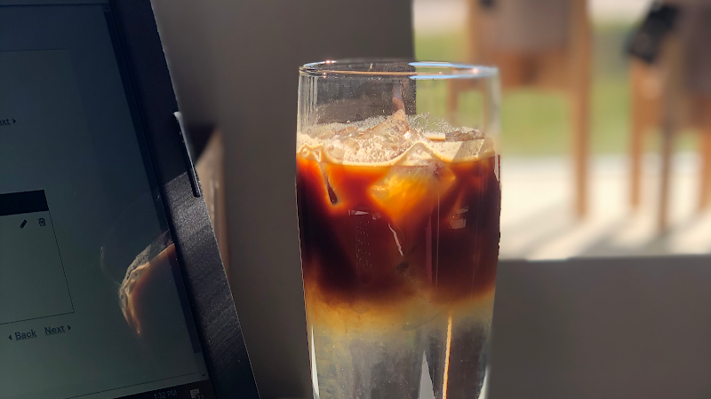 Aromas Uptown Coffee photo 2