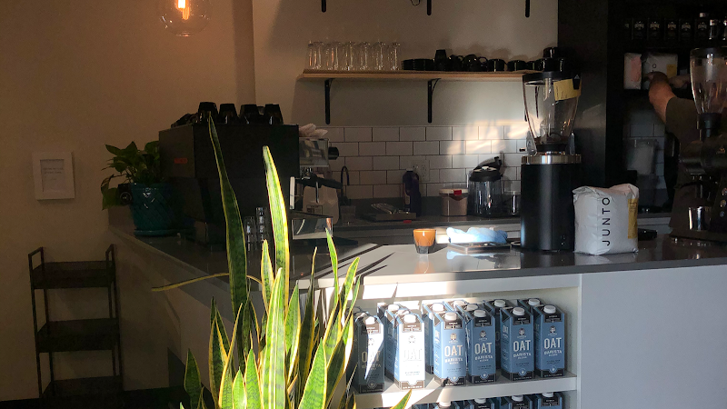 Aromas Uptown Coffee photo 1