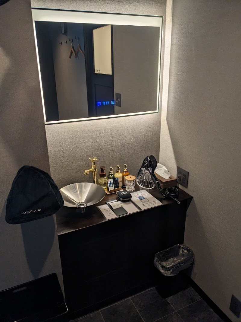 ひとりサウナ ロウリューランド関内馬車道 2