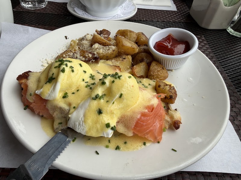 Red House Cafe photo 3