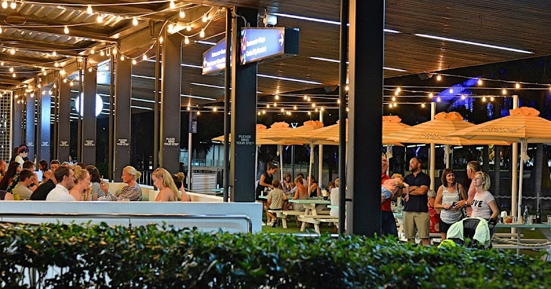 Snapper Rocks photo 5