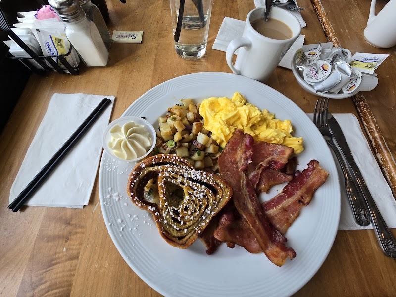 Breadsticks Cafe & Grill photo 3