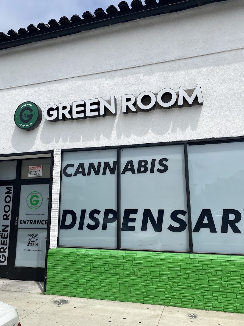 Video tour of Long Beach Green Room retail environment