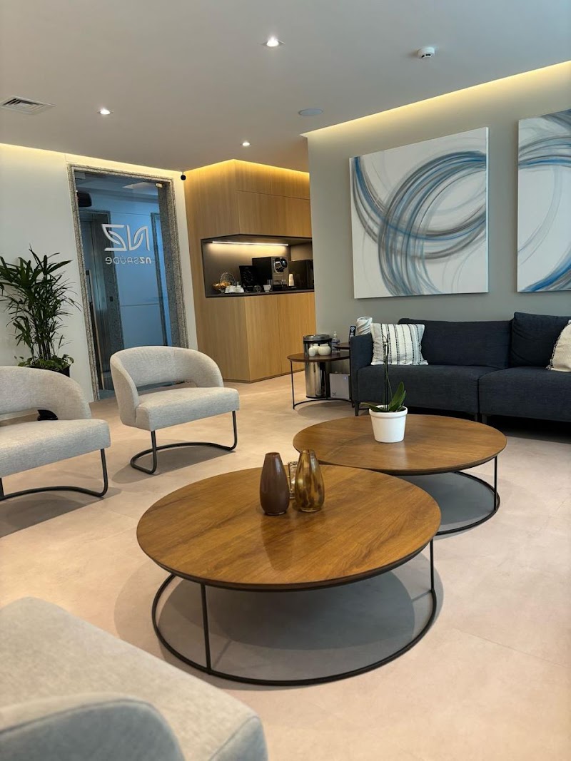 Dra. Golda Zatz, Ginecologista