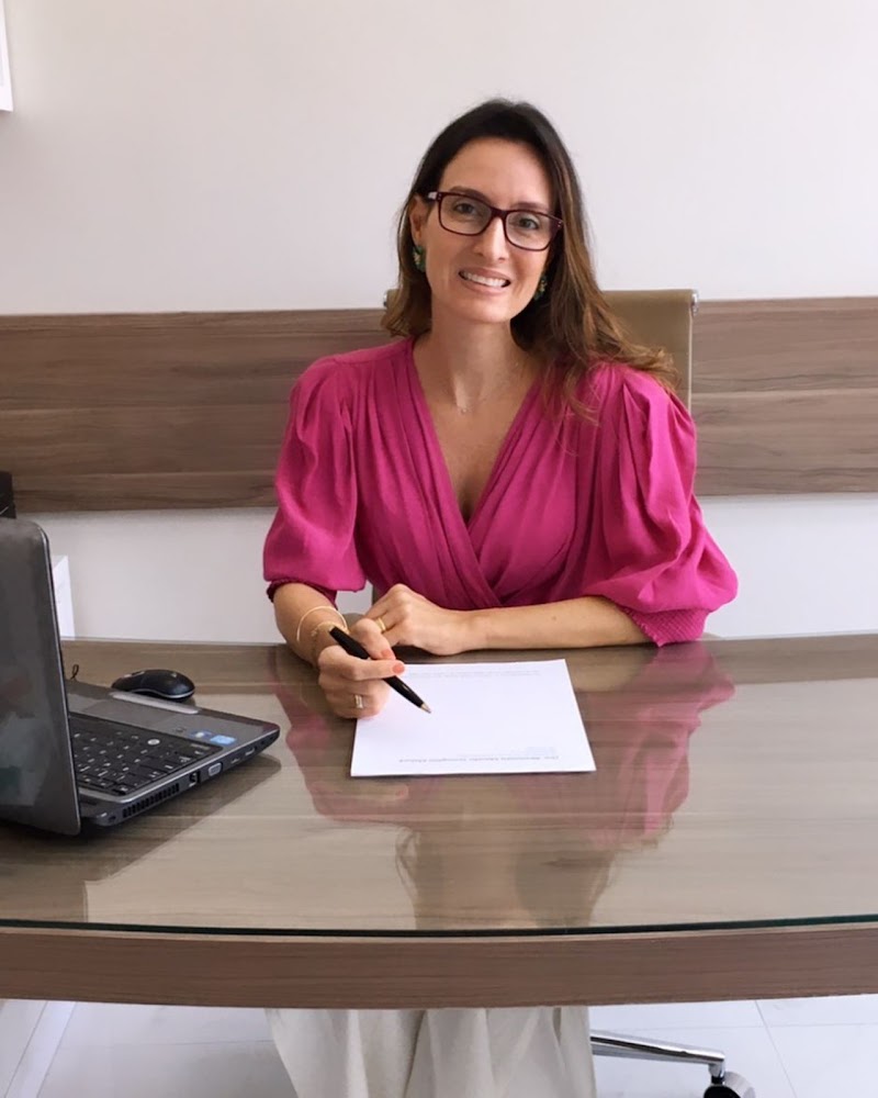 Dra. Alessandra Macabu Ortodontista Invisalign Doctor Centro Rio de Janeiro - foto 5