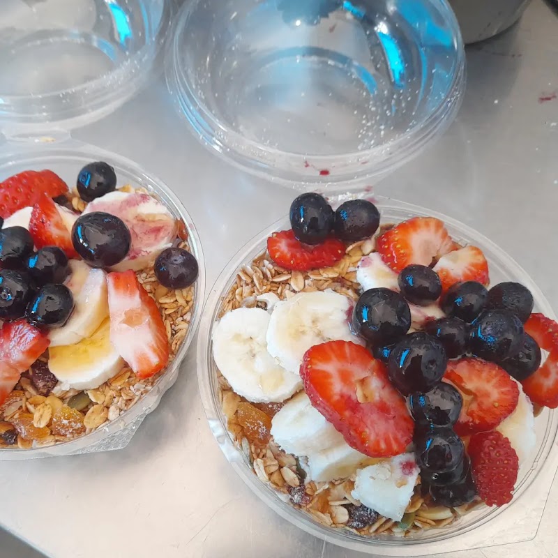 Chris and Kathy's Continental Cafe Bakehouse Deli photo 10