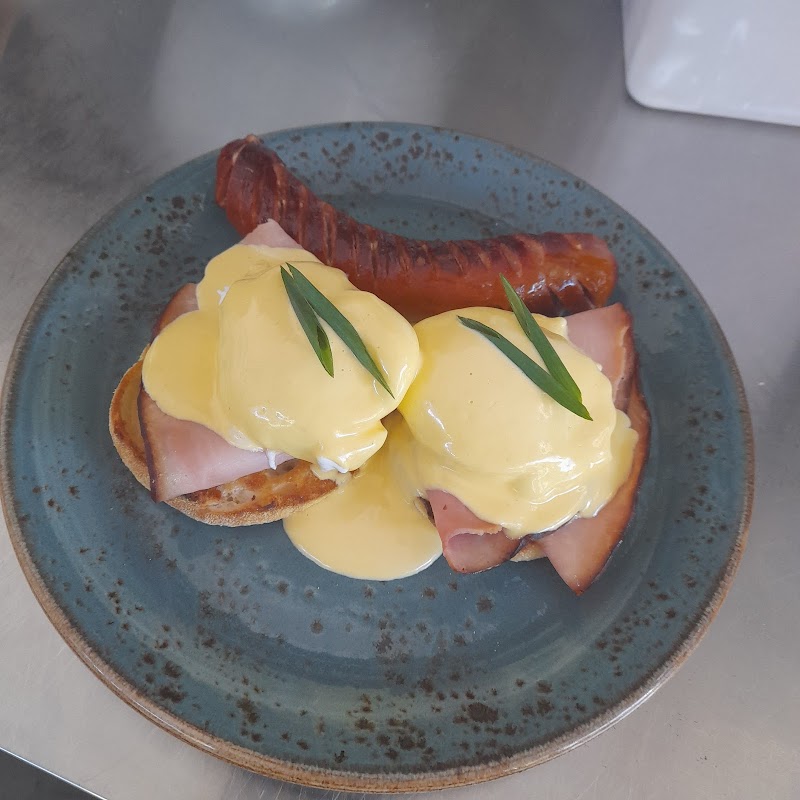 Chris and Kathy's Continental Cafe Bakehouse Deli photo 8