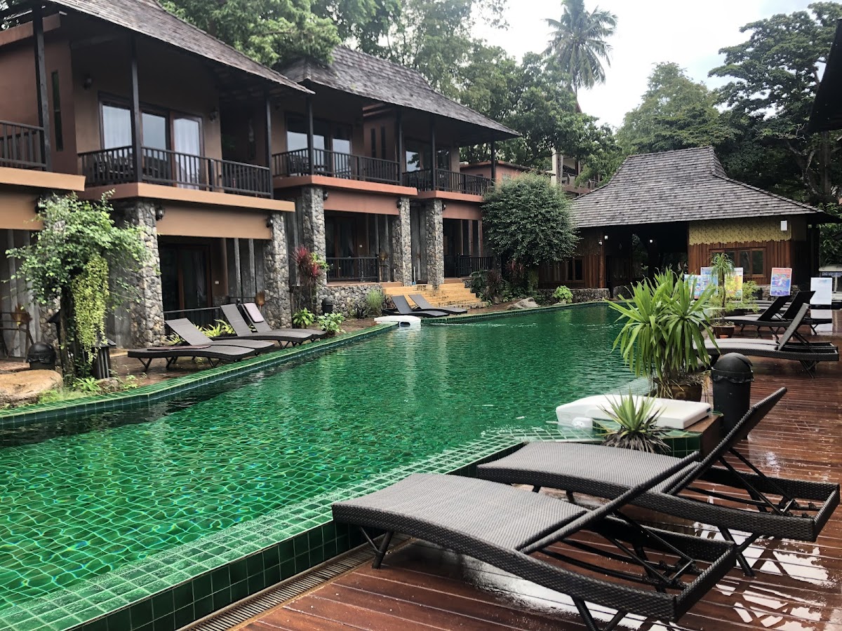 Koh Tao Beach Club