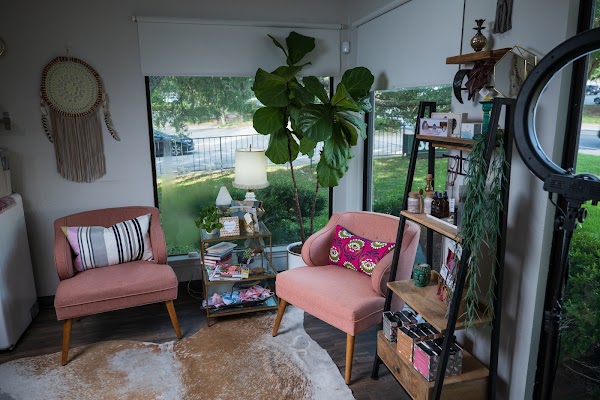 Layer Beauty Boutique — featured vendor