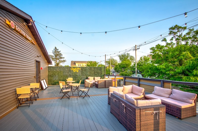 Golden Dessert & Cafe & Ice Cream photo 4