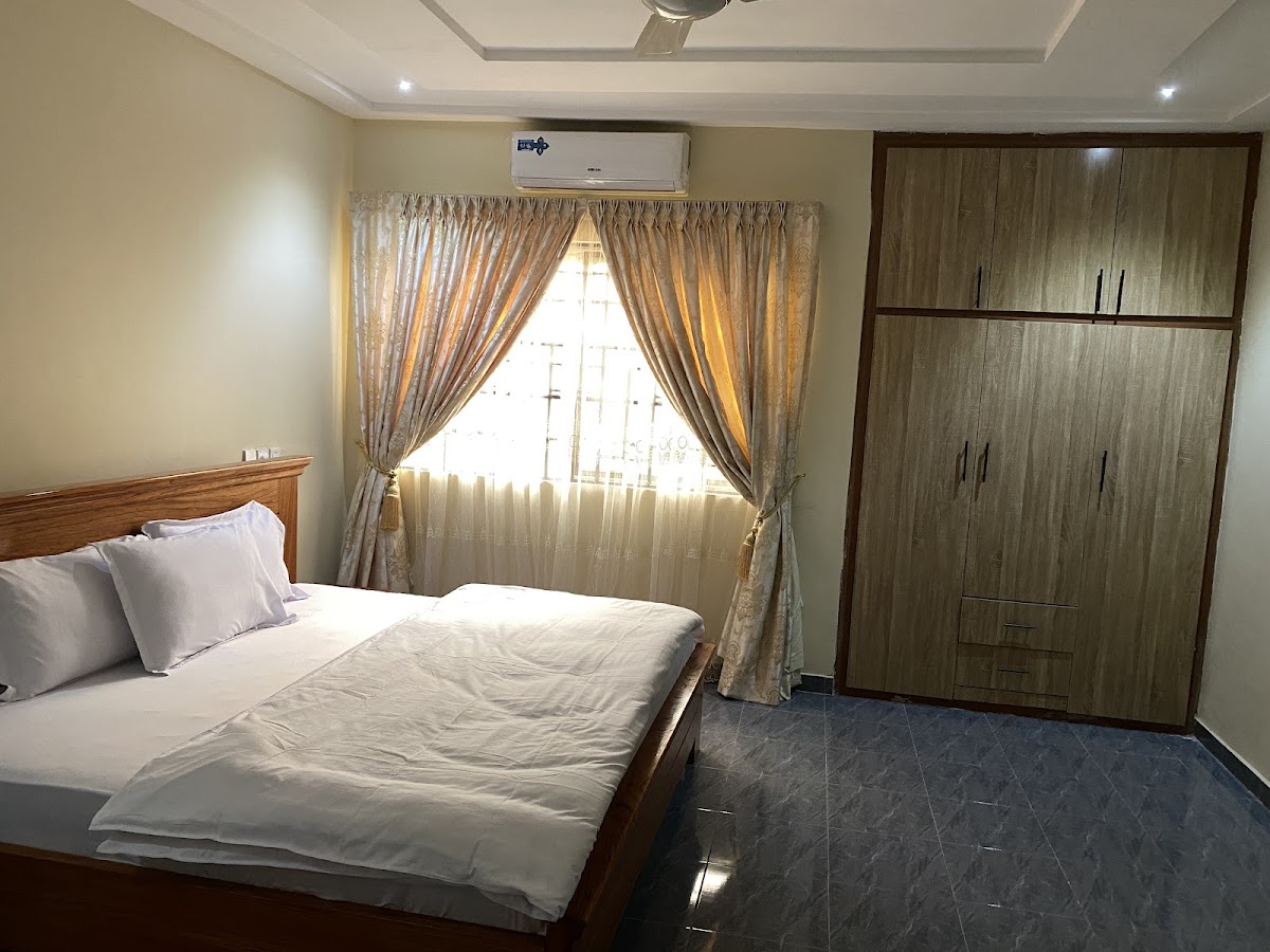 JEALYN GUEST HOUSE