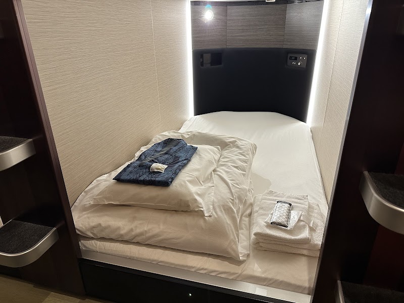 かぷせる旅籠赤坂 SPABLIC INN 2