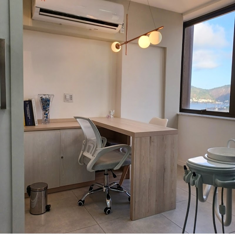 Dra. Renata Bella - foto 4