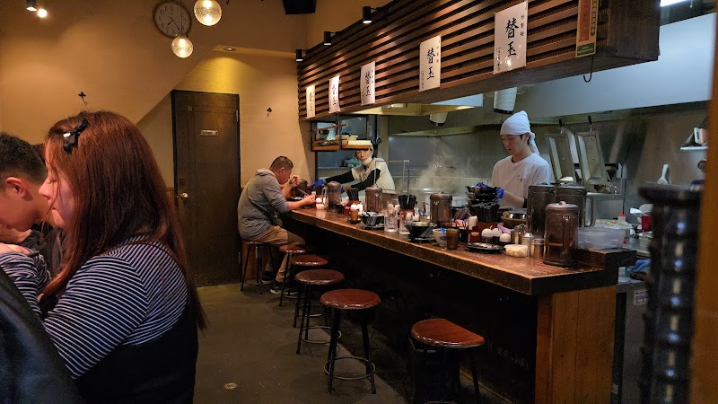 博多一双 中洲店 写真5