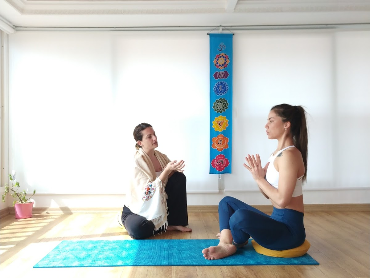 Mavi Yoga Holistik Yaşam Merkezi