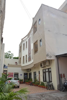 Ishwar Multispeciality Hospital - Image 2