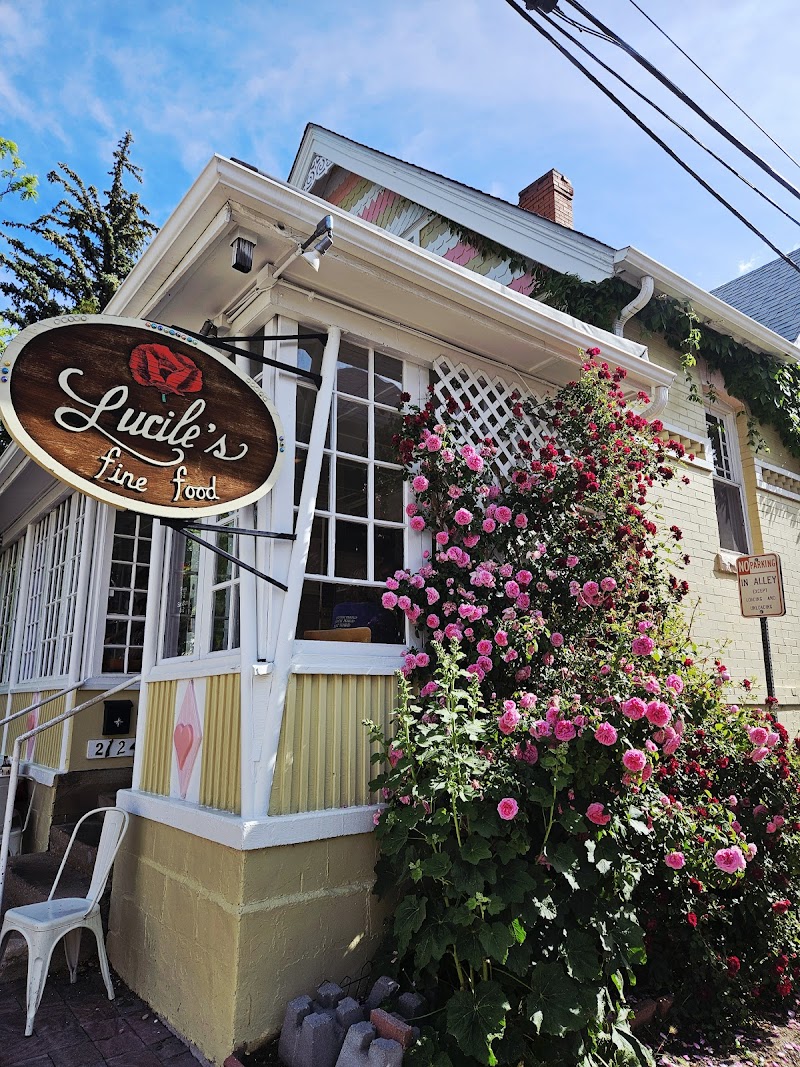 Lucile's Creole Cafe photo 4