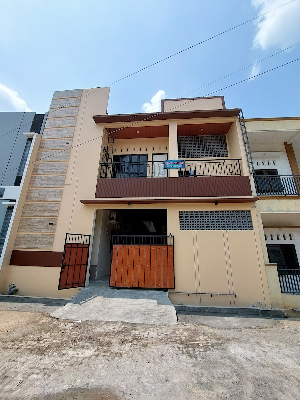 Kost Exclusive Naura