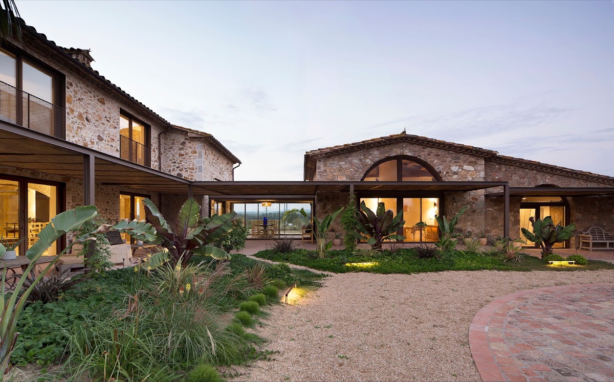 La Cura Retreats — 4