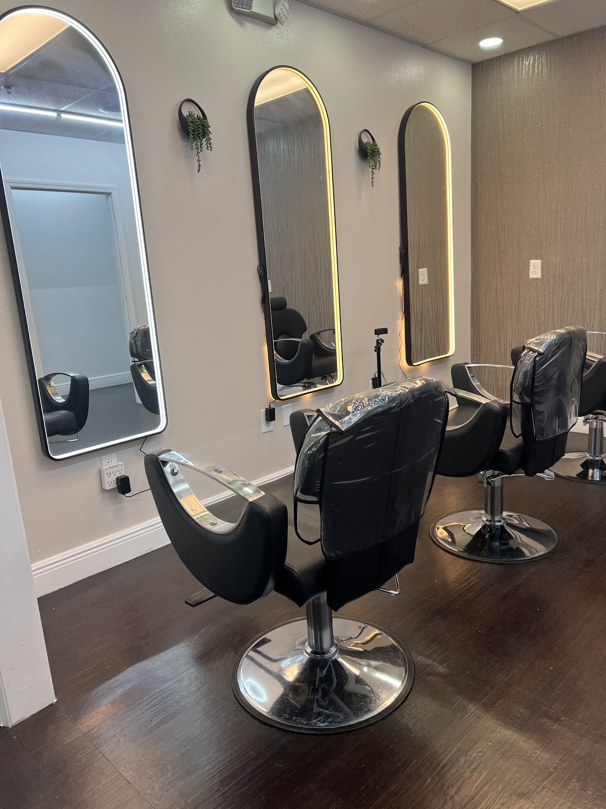 AKRO Beauty Studio by La Morocha Makeup: Google Places image 5