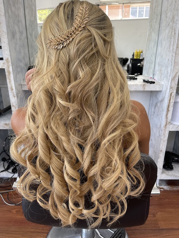 Village Avenue Hair by BOUZH photo 1