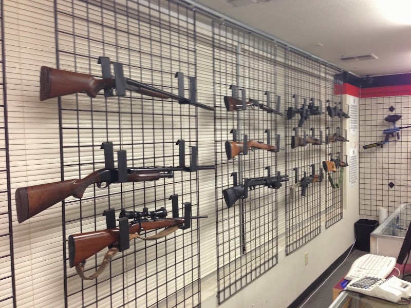Laguna Guns & Accessories photo