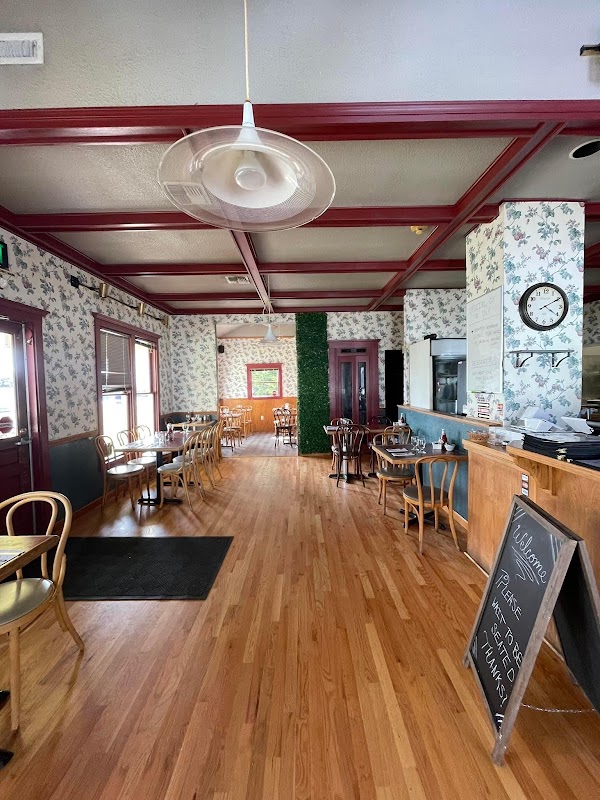 Victoria’s Cafe