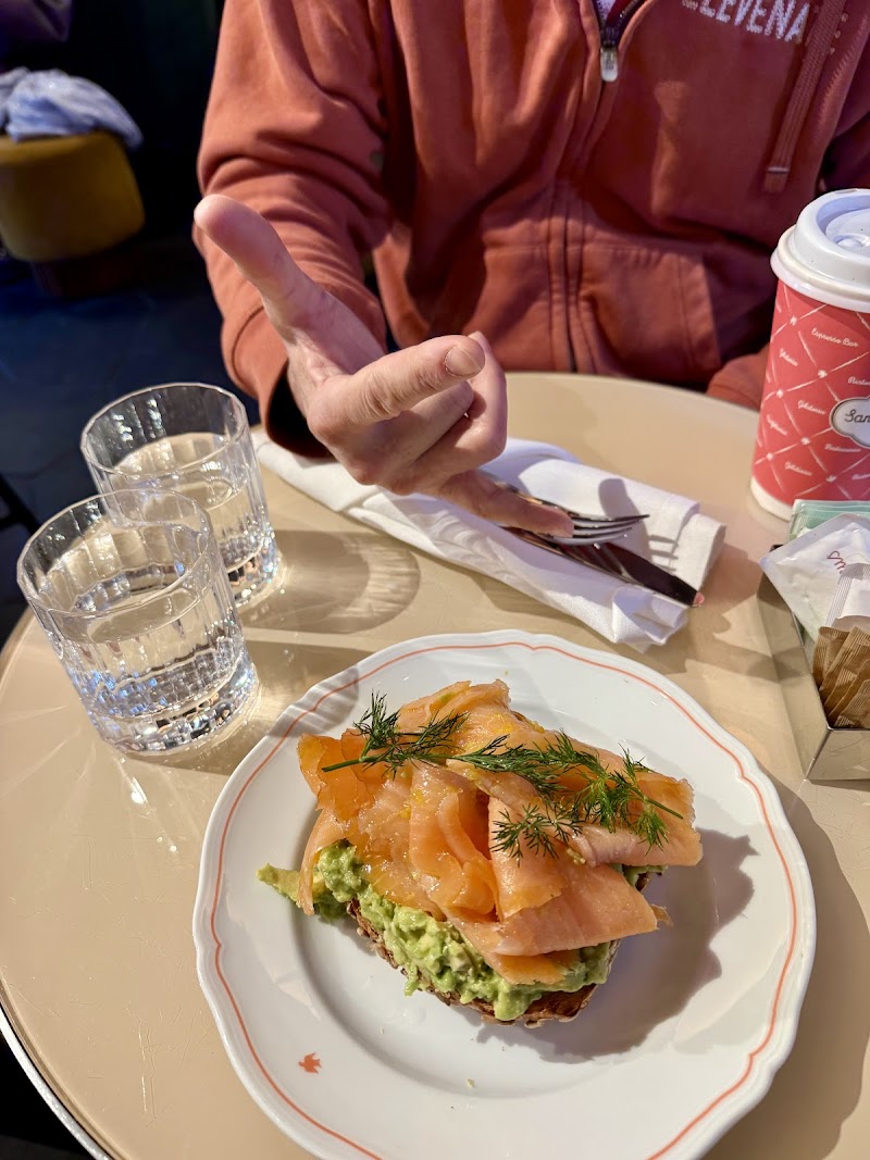 Sant Ambroeus Coffee Bar photo 3