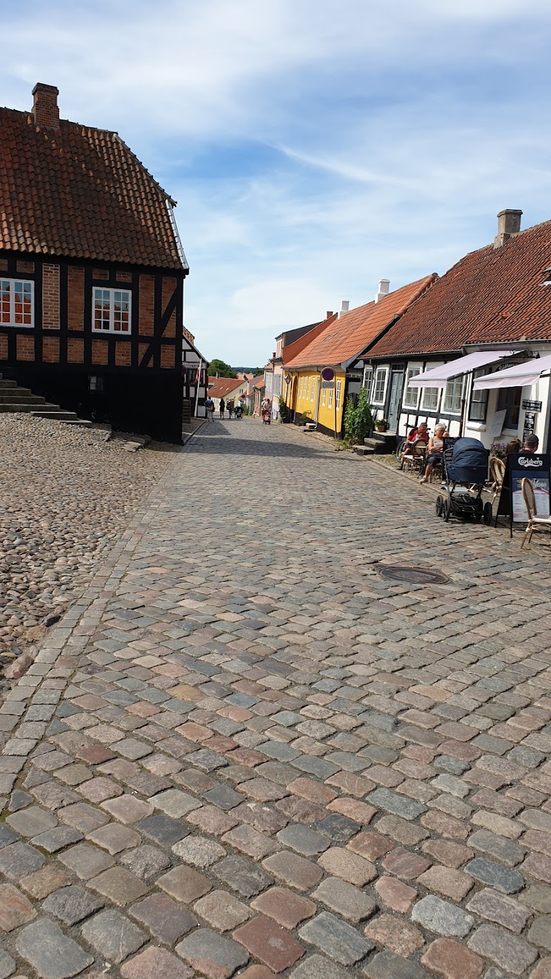 Ebeltoft og Rønde Tandlægeklinik i/s - billede 9
