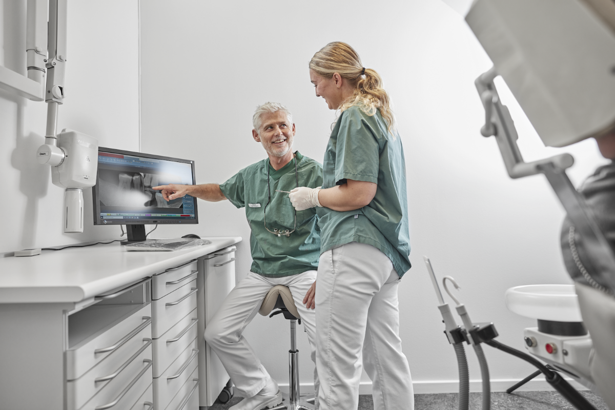 Ebeltoft og Rønde Tandlægeklinik i/s - tandlægeklinik i Ebeltoft