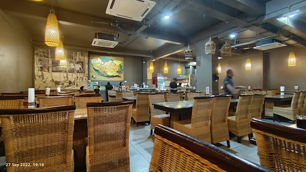 Restoran Ayam Penyet Ria Labuan