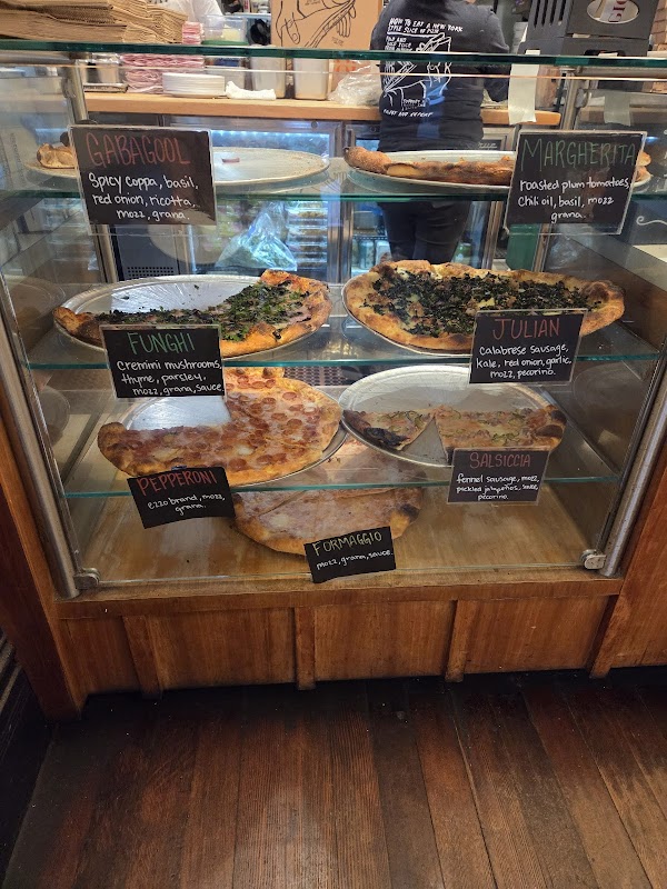 Gioia Pizzeria photo 5