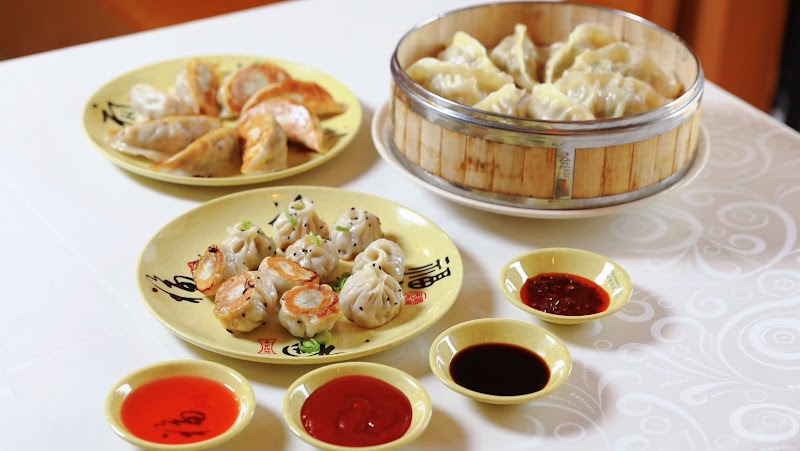 Loves Dumpling House 梁妈妈手工水饺 photo 3