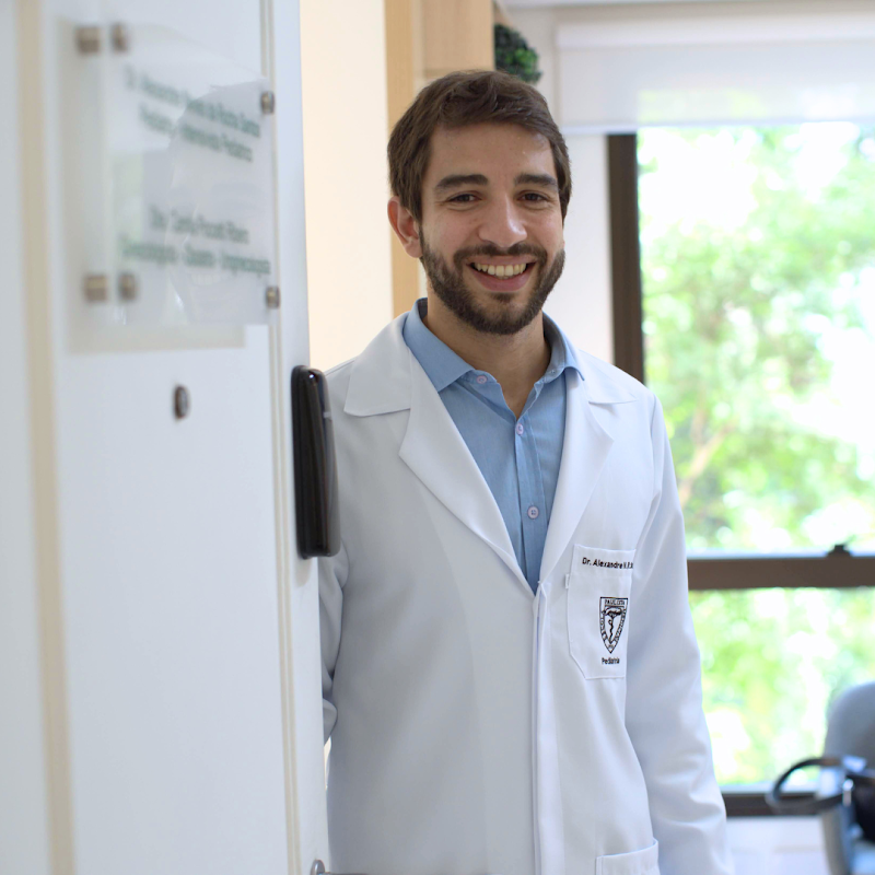 Foto de Dr. Alexandre Neves | Pediatra