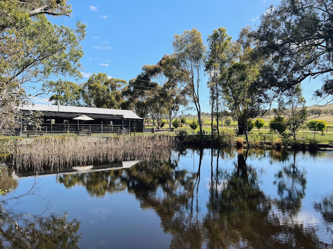 Hill River Wines