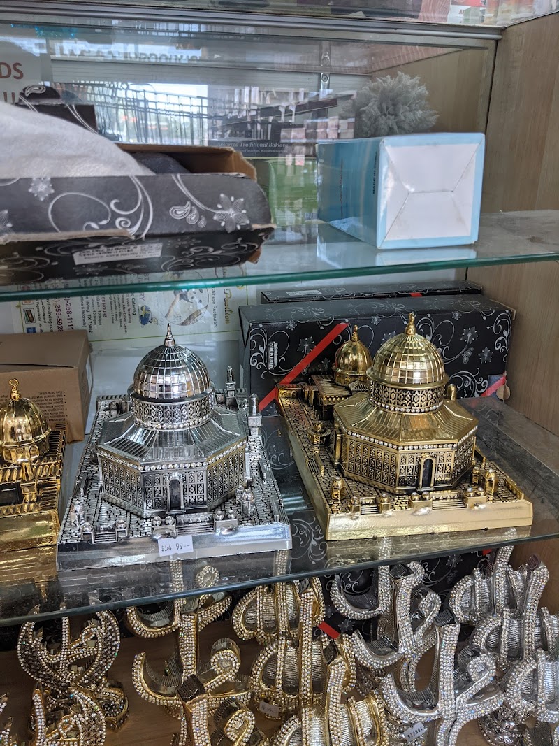 INDIA IMPORTS photo 4